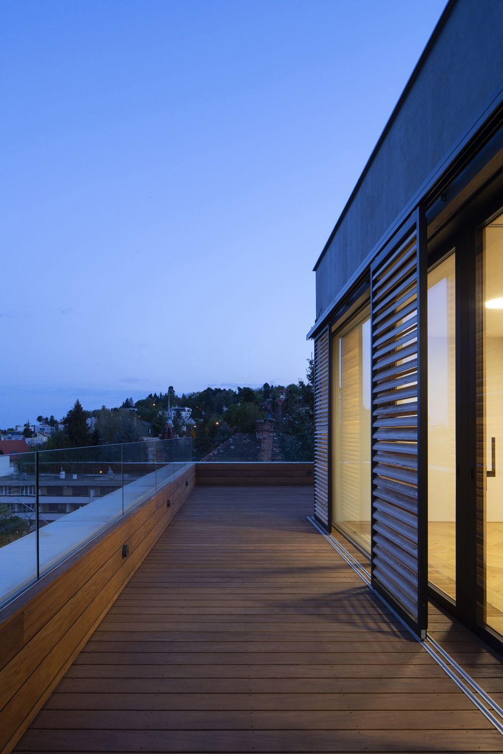 Architekti.sk | Rekonštrukcia a dostavba mestskej vily, rodinné domy projekty, interiér, amfiteaterarchitekti Bratislava