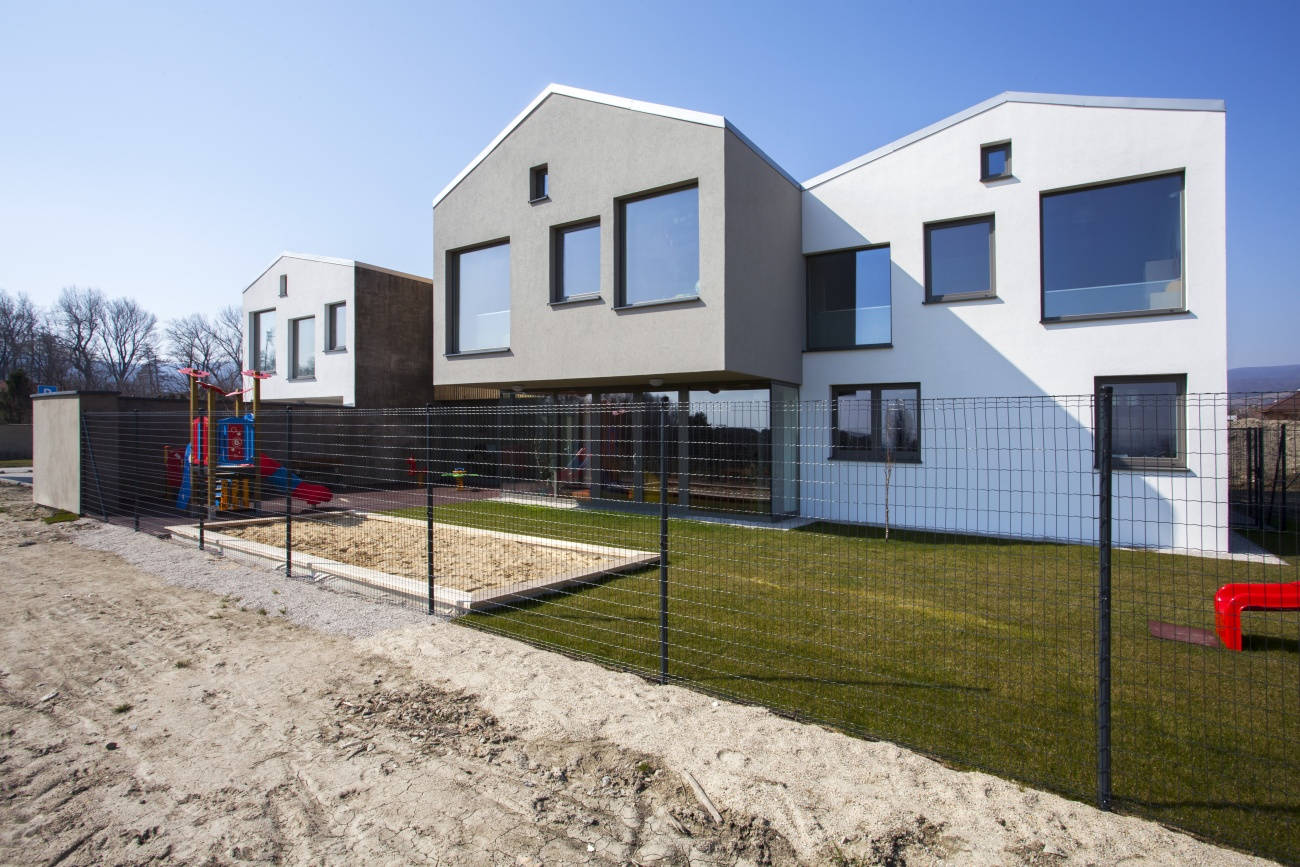 Architekti.sk | Škôlka nad vinicou, stavby, architektúra domu, rodinné domy projekty