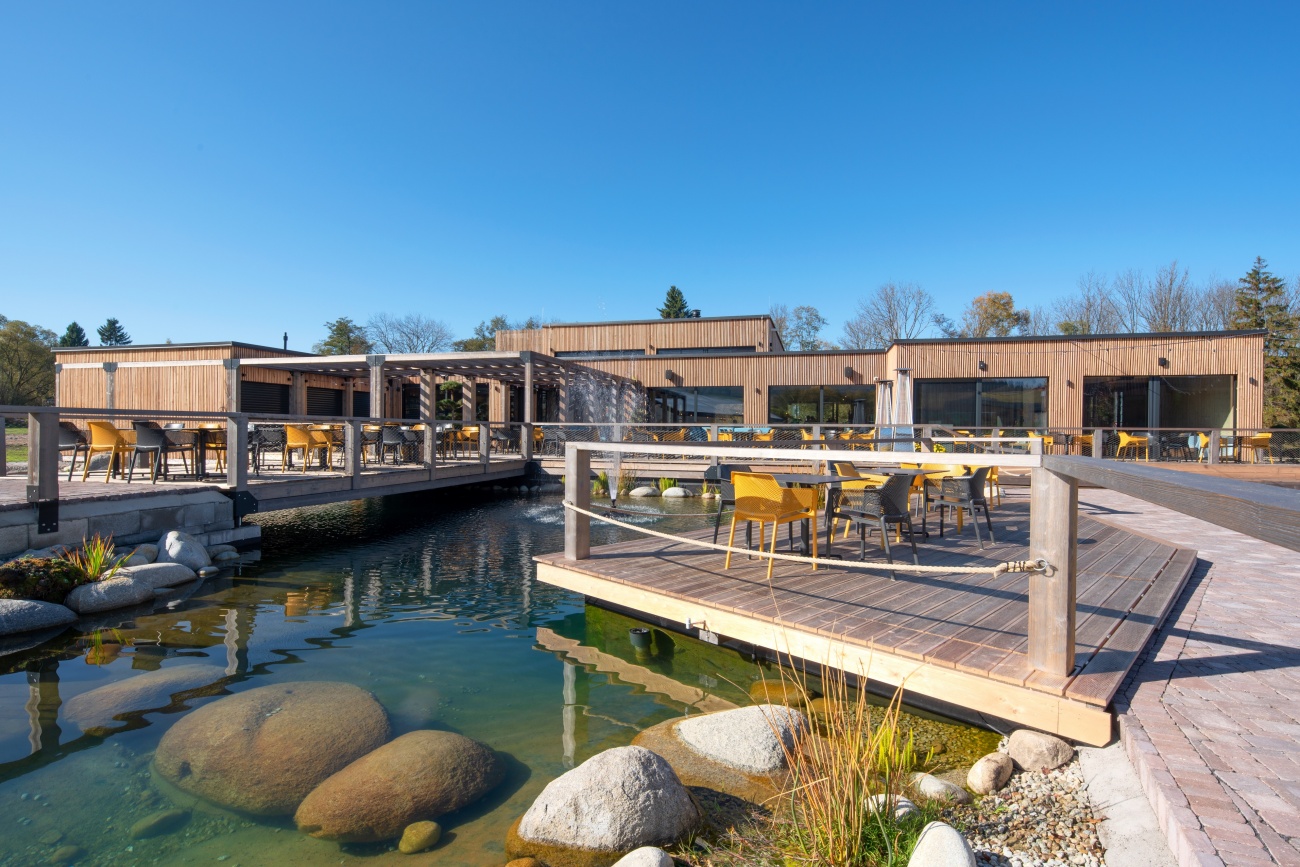 Architekti.sk | Reštaurácia z modulov, stavby, amfiteaterarchitekti Bratislava, projekty domov s garážou