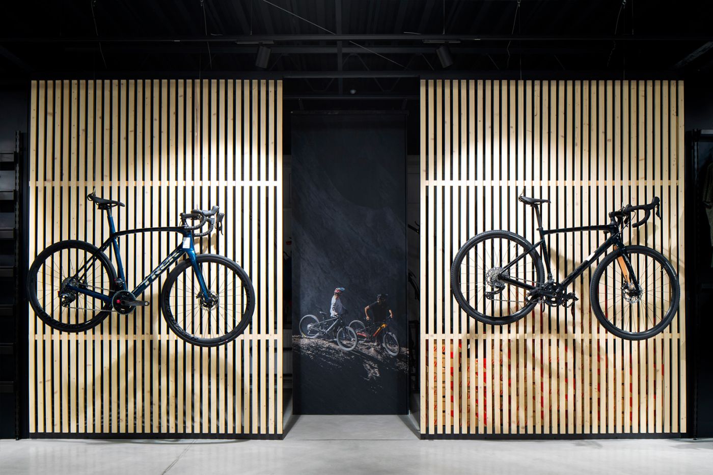 Architekti.sk | BajkShop Joyride, stavby, park, služby architekta