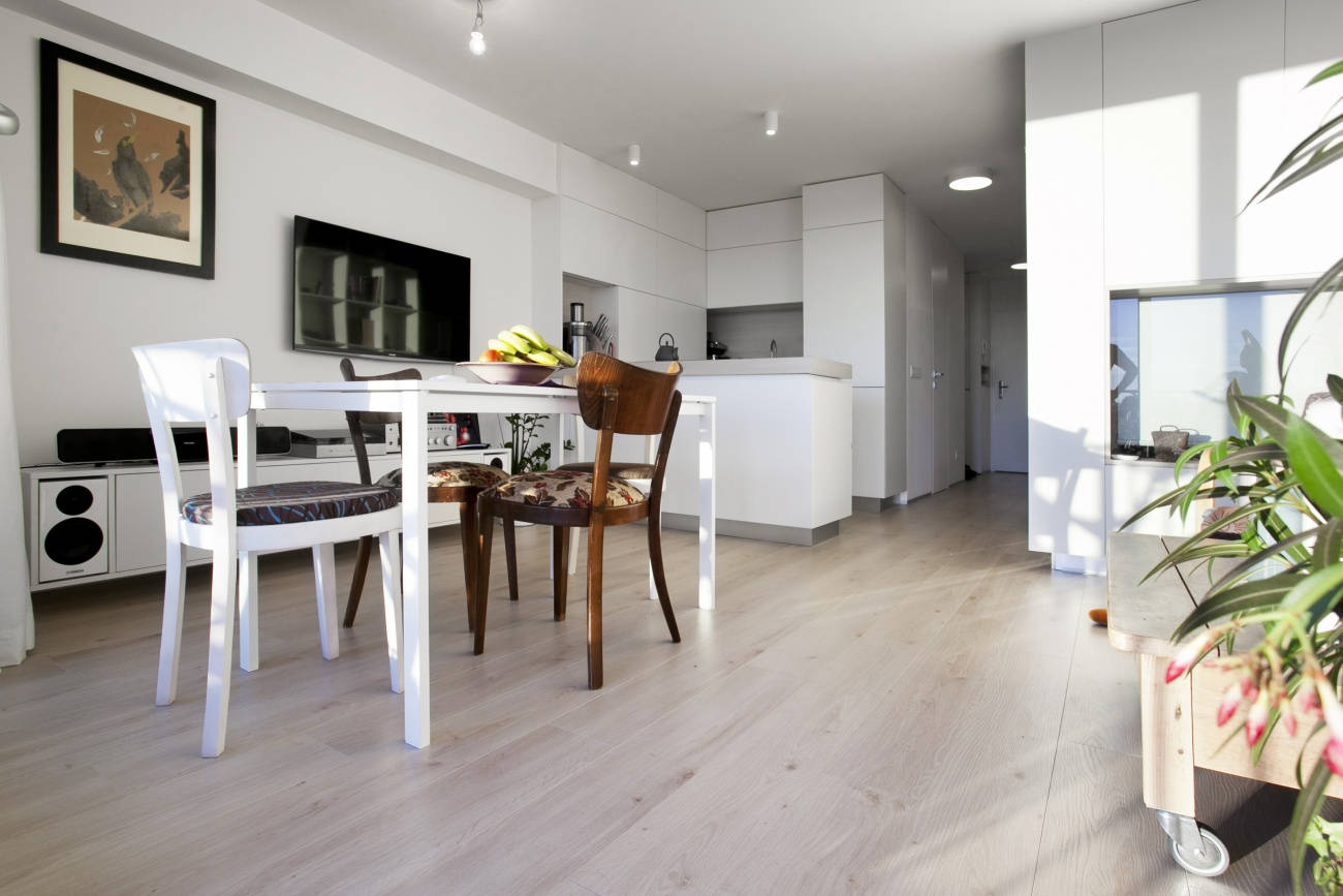 Architekti.sk | Byt s oknom vo vnútri, urbanizmus, dizajn, rodinny dom