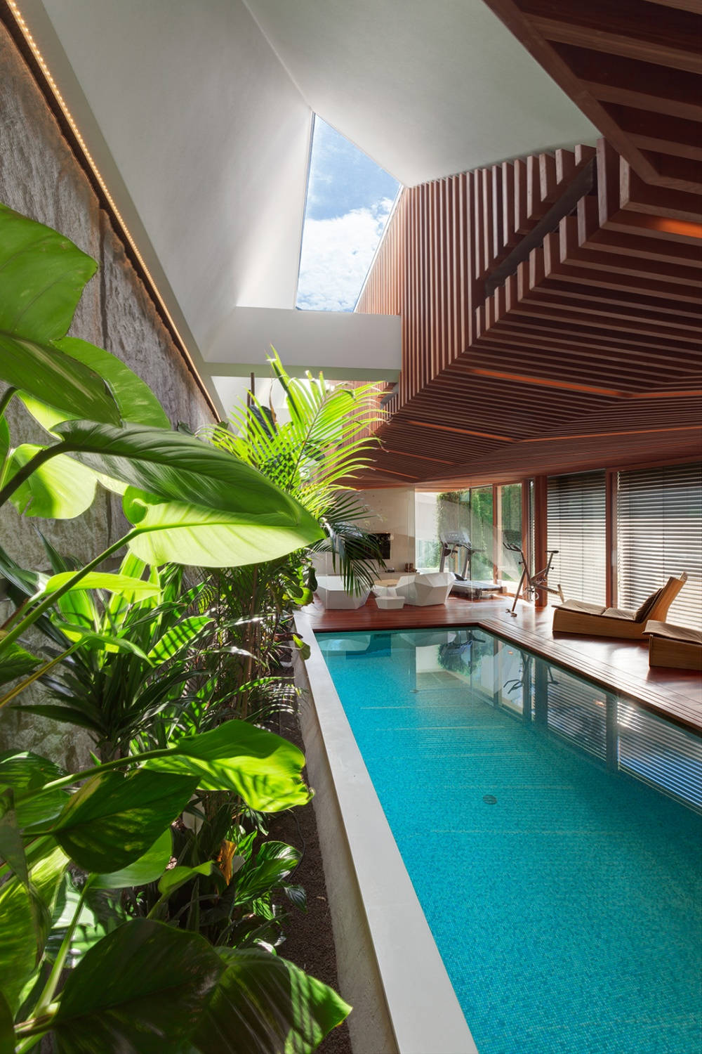 Architekti.sk | Domáce Spa, stavby, projekty domov s garážou, ateliér