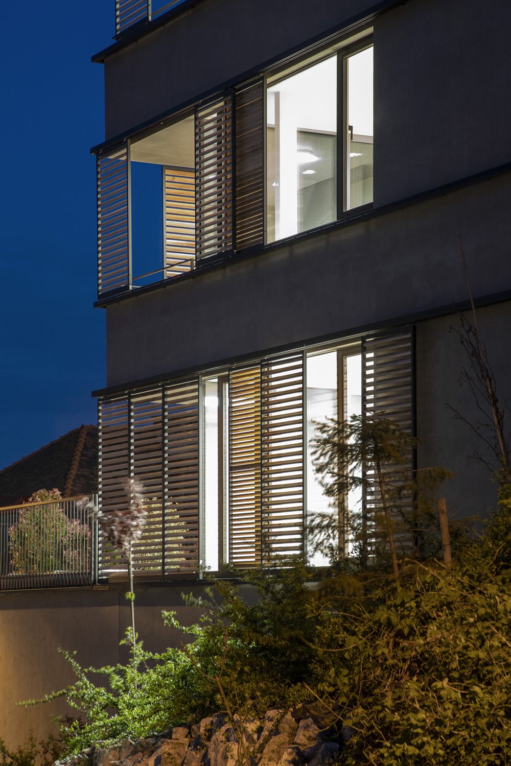 Architekti.sk | Rekonštrukcia a dostavba mestskej vily, interiérovy dizajn, ateliér, moderné projekty domov