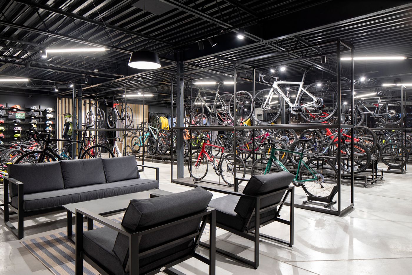 Architekti.sk | BajkShop Joyride, ateliér, stavby, amfiteaterarchitekti Bratislava